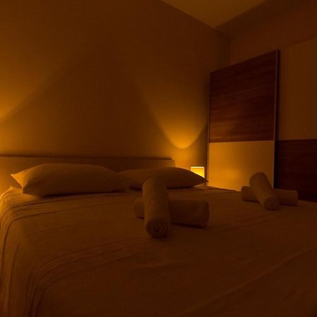 Villa Relax - Beautiful Apartment With Heated Saltwater Pool & Jacuzzi Kaštela Extérieur photo